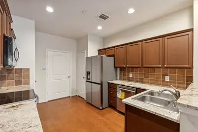 7913 Wendy Lane, Plano, TX 75025 - Photo 12