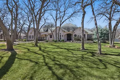 1014 Oak Tree Drive, Fort Worth, TX 76140 - Photo 2