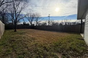 405 N Andrews, Sherman, TX 75090 - Photo 16