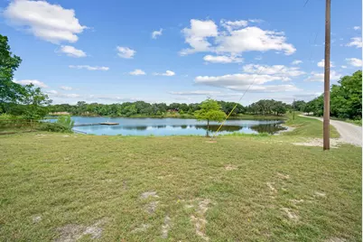 250 Lakeview Court, Weatherford, TX 76088 - Photo 40