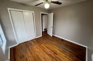 2106 Loy St, Sherman, TX 75090 - Photo 10