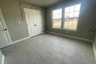 2301 Creek Dr, Granbury, TX 76048 - Photo 16