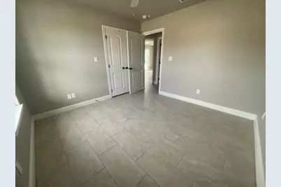 2301 Creek Drive, Granbury, TX 76048 - Photo 14