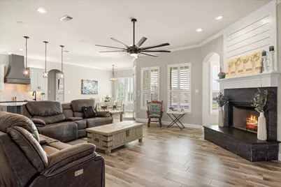 2141 Vanderbilt Drive, Weatherford, TX 76088 - Photo 10