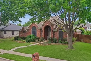 10108 Morning Glory Pl, Frisco, TX 75035 - Photo 2