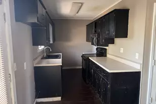 115 Elizabeth Ln, Blossom, TX 75416 - Photo 4