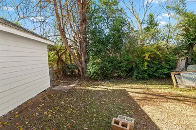 10319 Old Seagoville Road, Dallas, TX 75217 - Photo 14