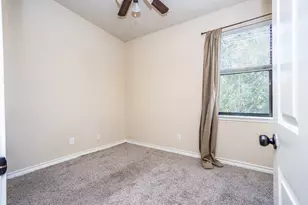 906 Glenn Crossett St, Arlington, TX 76010 - Photo 8