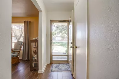 4704 Westlake Drive, Fort Worth, TX 76132 - Photo 6