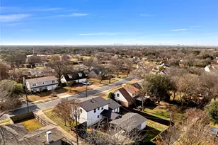 8635 Strathmore Dr, Dallas, TX 75238 - Photo 32