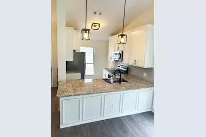 7612 Honeybee Court, Fort Worth, TX 76137 - Photo 4