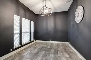 9501 Meadowpark Dr, Denton, TX 76226 - Photo 4