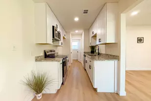 308 E Bourn St, Rockwall, TX 75087 - Photo 6