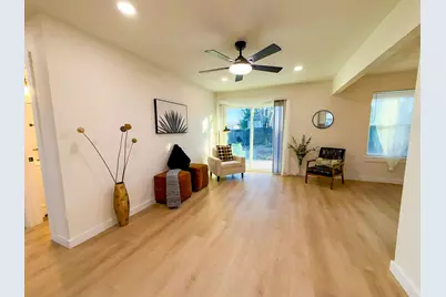 308 E Bourn Street, Rockwall, TX 75087 - Photo 2