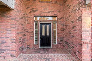 716 Mandalay Bay Dr, Lewisville, TX 75056 - Photo 4