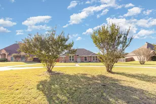 3961 Joe Wilson Rd, Midlothian, TX 76065 - Photo 2