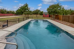 3961 Joe Wilson Rd, Midlothian, TX 76065 - Photo 16