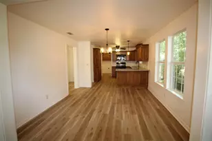 111 W Wolfe St, Grand Saline, TX 75140 - Photo 4