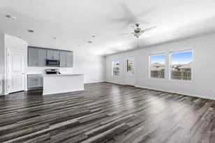 6312 Spooky Cat Trl, Fort Worth, TX 76179 - Photo 10