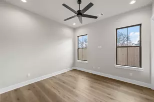 529 N 10th St, Waco, TX 76701 - Photo 16