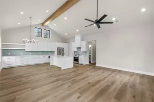 529 N 10th St, Waco, TX 76701 - Photo 2