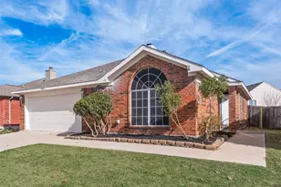 10504 Aransas Dr, Fort Worth, TX 76131 - Photo 4