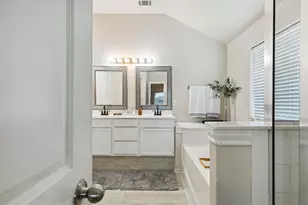 707 Bayshore Dr, Mansfield, TX 76063 - Photo 14