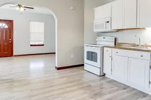 2937 S Adams St, Fort Worth, TX 76110 - Photo 10