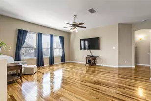 5701 Valhalla Dr, North Richland Hills, TX 76180 - Photo 4