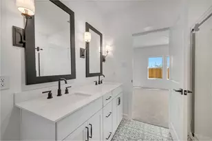 2205 Maple Ridge Dr, Van Alstyne, TX 75495 - Photo 16