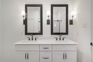 2205 Maple Ridge Dr, Van Alstyne, TX 75495 - Photo 18