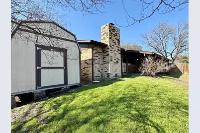 7302 Hardwood Trail, Dallas, TX 75249 - Photo 2
