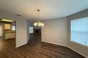 5047 Hollow Ridge Rd, Dallas, TX 75227 - Photo 10