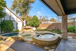 5551 Miller Ave, Dallas, TX 75206 - Photo 10