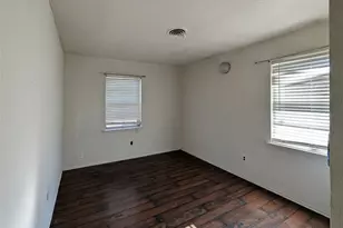 2514 Muret St, Irving, TX 75062 - Photo 16