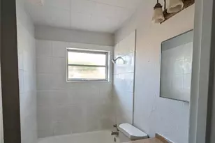 2514 Muret St, Irving, TX 75062 - Photo 10