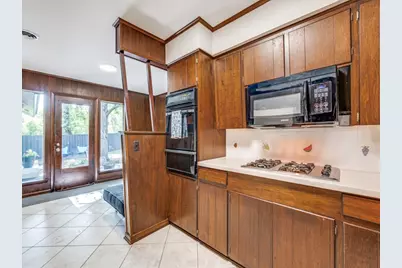 9052 Fringewood Drive, Dallas, TX 75228 - Photo 14