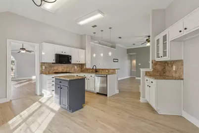 7600 Chestnut Drive, North Richland Hills, TX 76182 - Photo 12