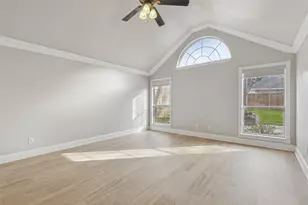 7600 Chestnut Dr, North Richland Hills, TX 76182 - Photo 16