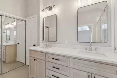 7600 Chestnut Drive, North Richland Hills, TX 76182 - Photo 18