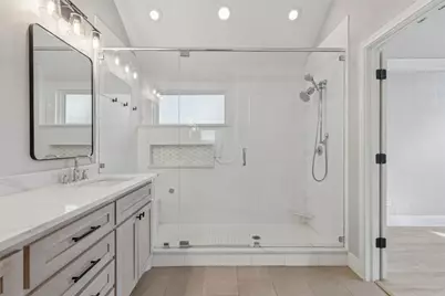 7600 Chestnut Drive, North Richland Hills, TX 76182 - Photo 20