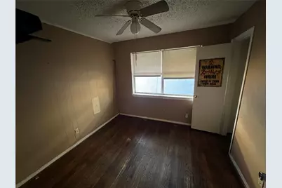 1530 Hillcrest Street, Mesquite, TX 75149 - Photo 10