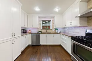 10338 Country Club Dr, Dallas, TX 75218 - Photo 6