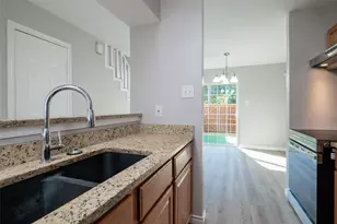 151 Winchester Dr, Euless, TX 76039 - Photo 18