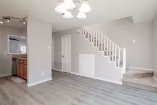 151 Winchester Dr, Euless, TX 76039 - Photo 22