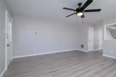 151 Winchester Drive, Euless, TX 76039 - Photo 8