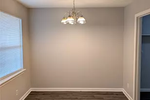 5325 Hensley Dr, Fort Worth, TX 76134 - Photo 6