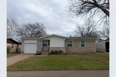 5325 Hensley Drive, Fort Worth, TX 76134 - Photo 1