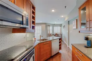 1010 Allen St, Dallas, TX 75204 - Photo 14