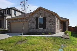 936 Brock Dr, Aubrey, TX 76227 - Photo 2